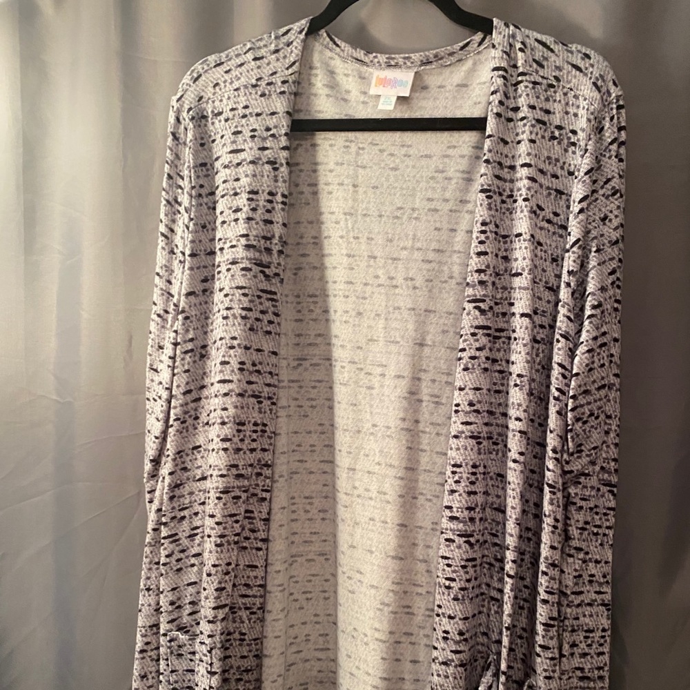 2X Lularoe Caroline